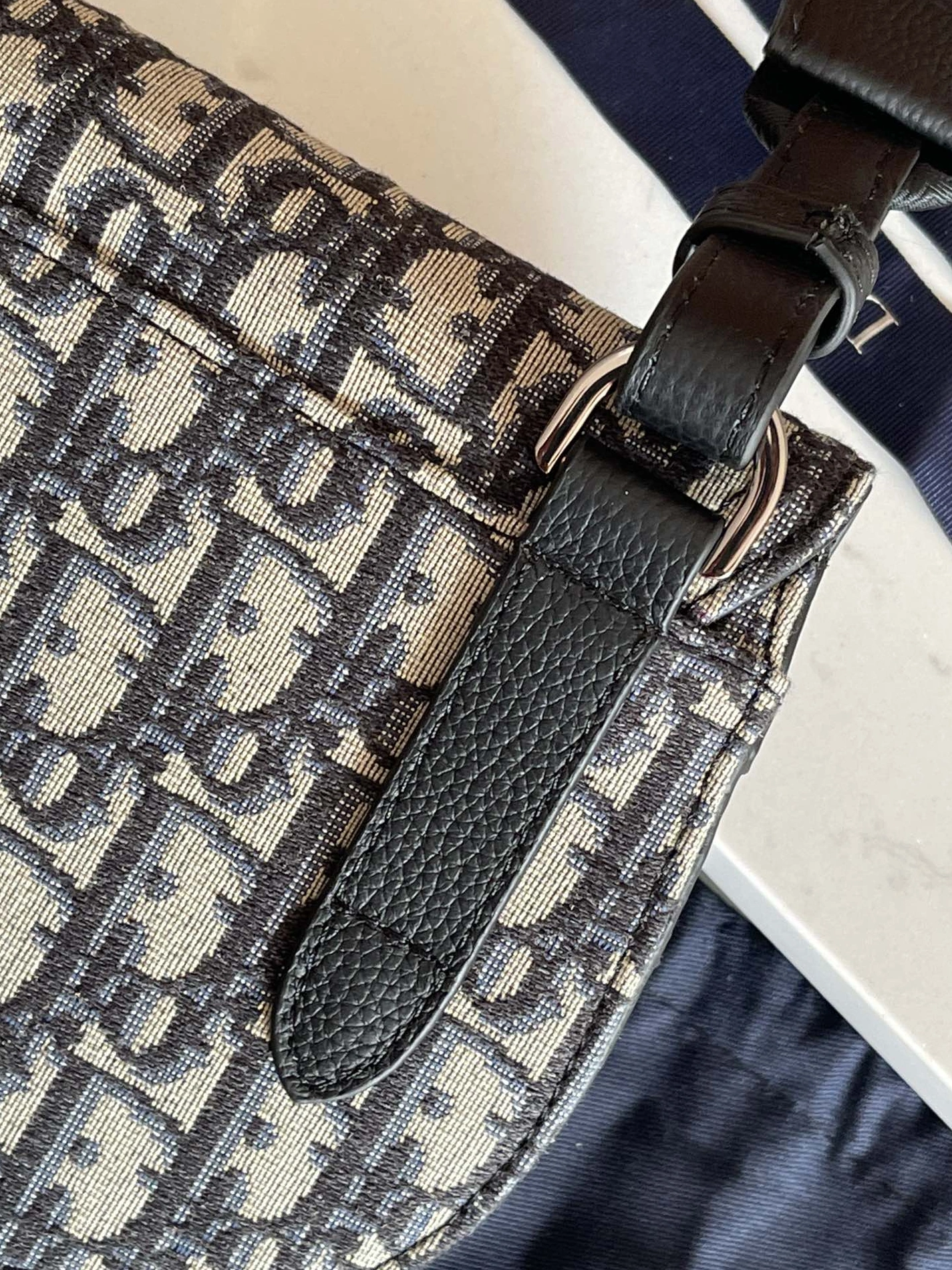 Christian Dior AAA Man Messenger Bags SmartChoice 8256