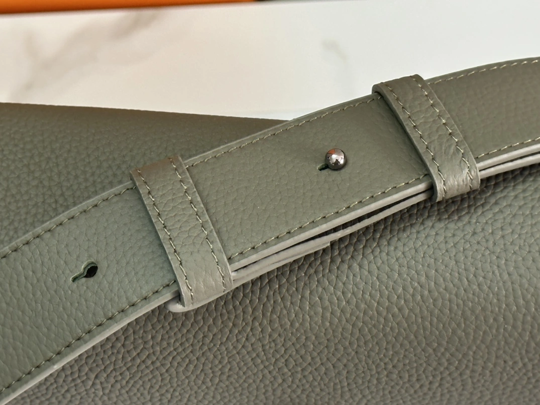 Christian Dior AAA Man Messenger Bags StreetReady 1726