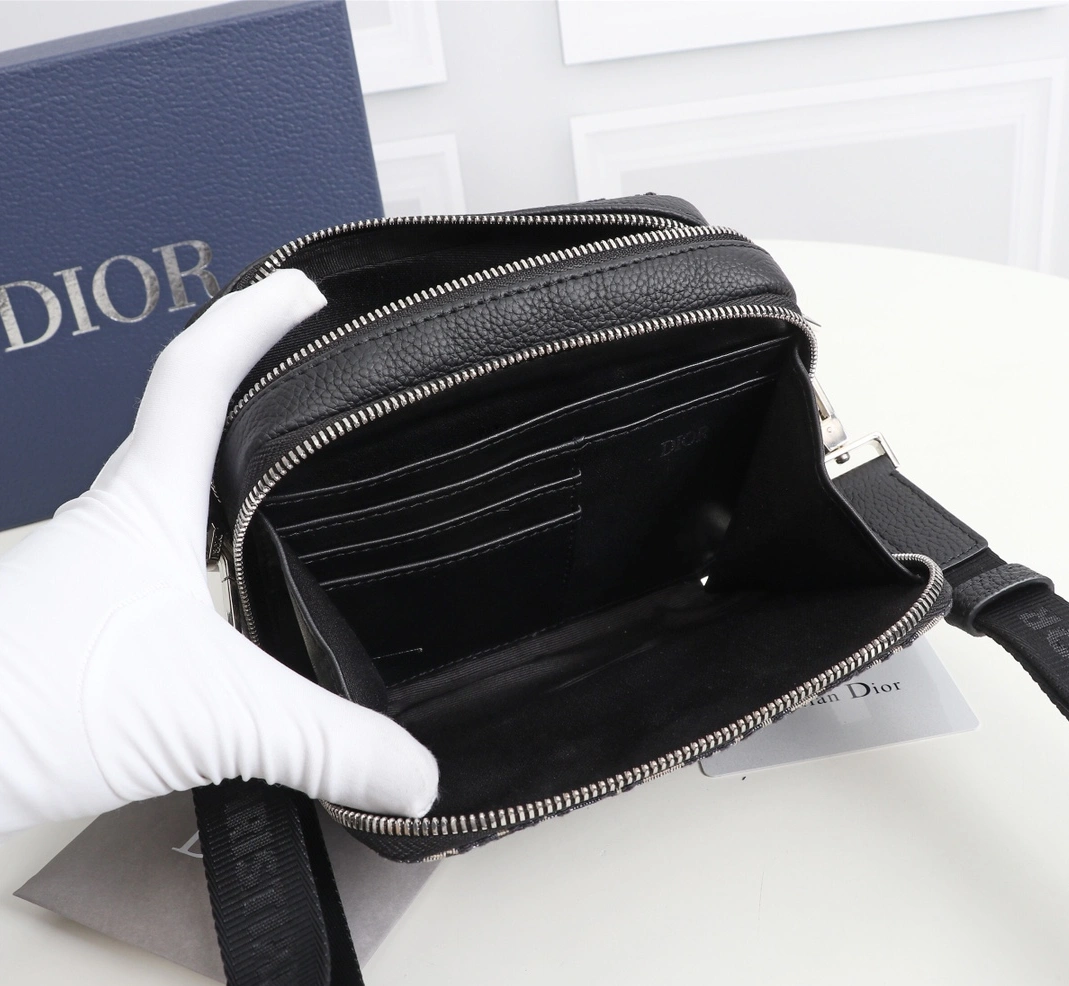 Christian Dior AAA Man Messenger Bags StreetReady 2760