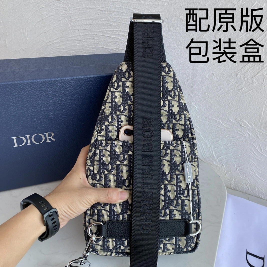 Christian Dior AAA Man Messenger Bags StreetReady 7112