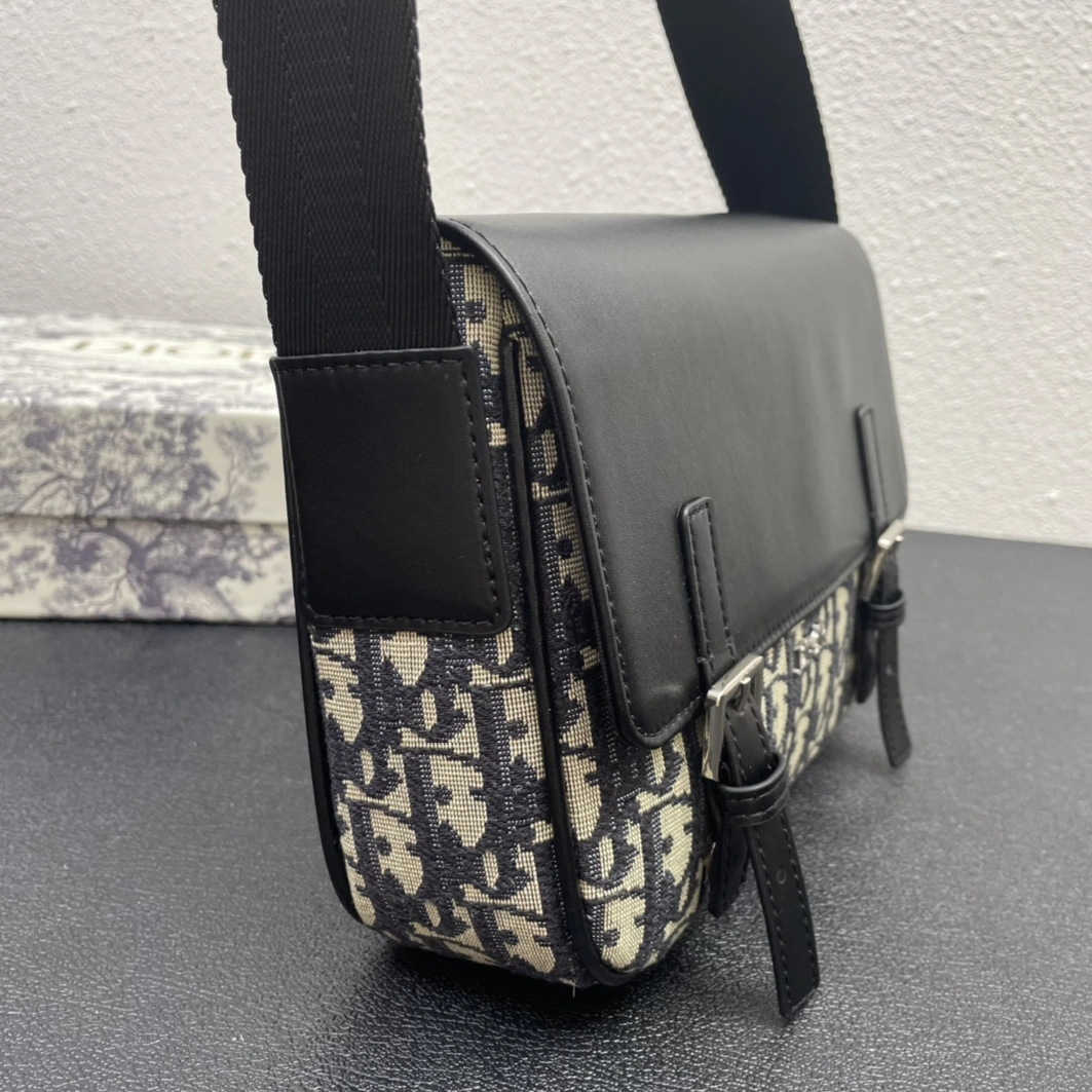 Christian Dior AAA Man Messenger Bags TopPick 7230
