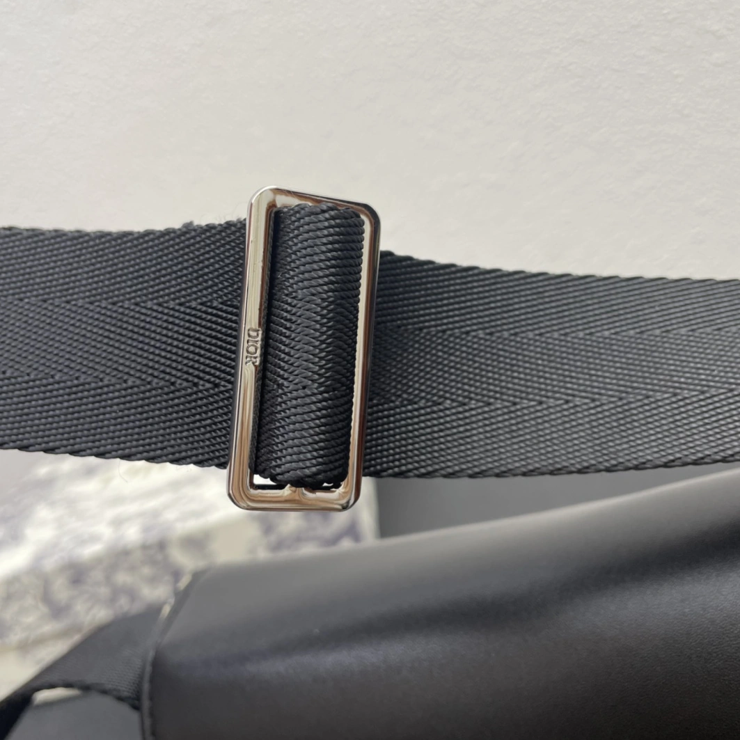 Christian Dior AAA Man Messenger Bags TopPick 7230