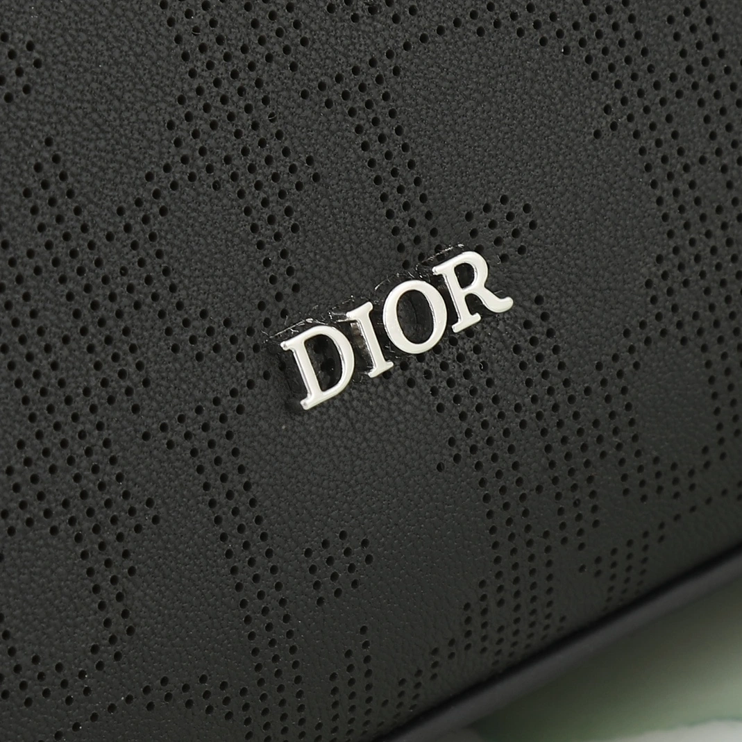 Christian Dior AAA Man Wallets Flexible 2826