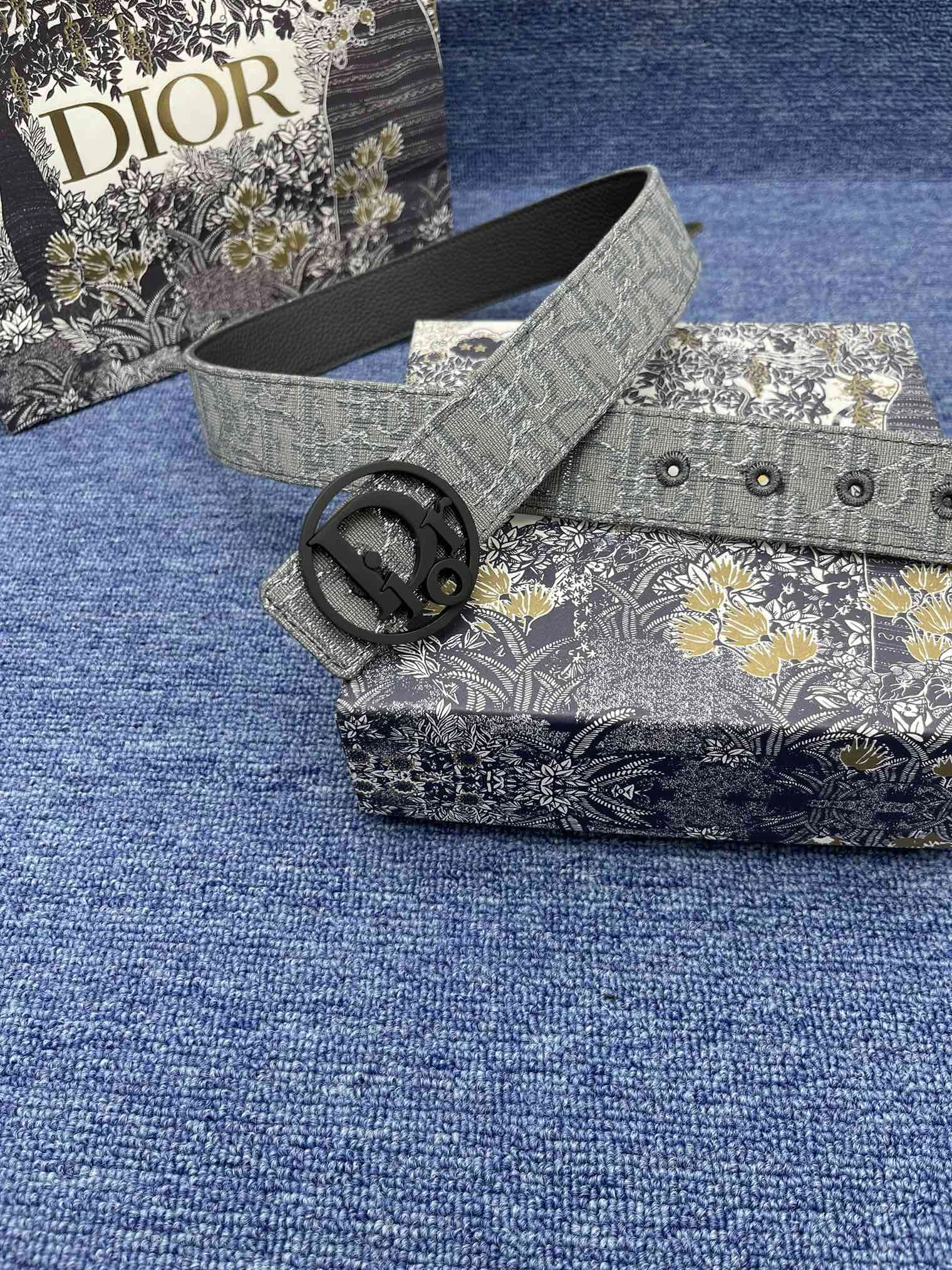 Christian Dior AAA Quality Belts For Men Cozy 1571