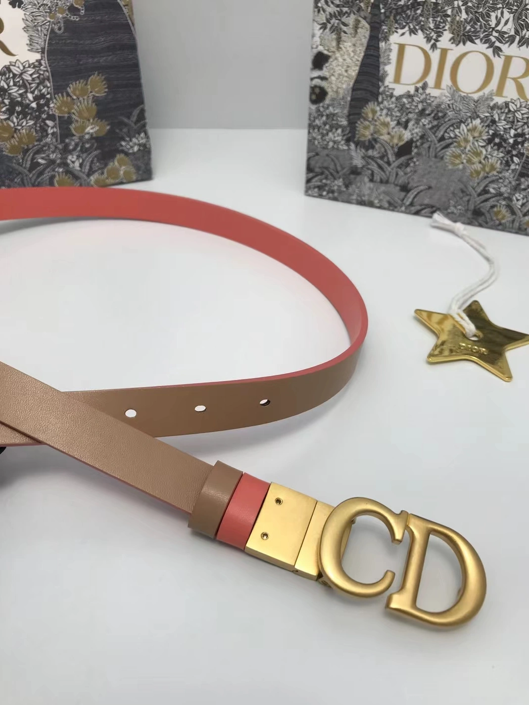 Christian Dior AAA Quality Belts For Women Lightweight 7198