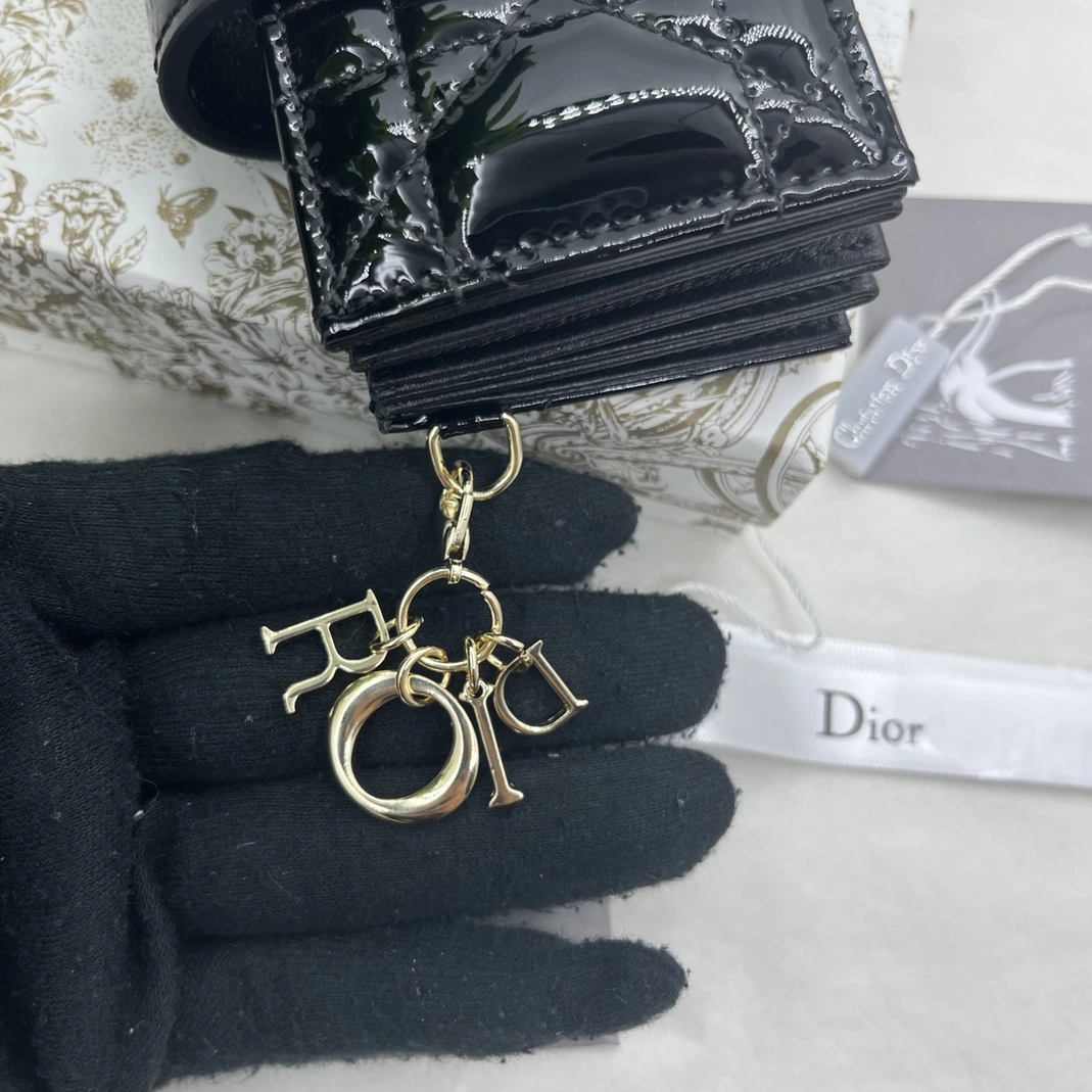 Christian Dior AAA Quality Card Case For Women Popular 8460