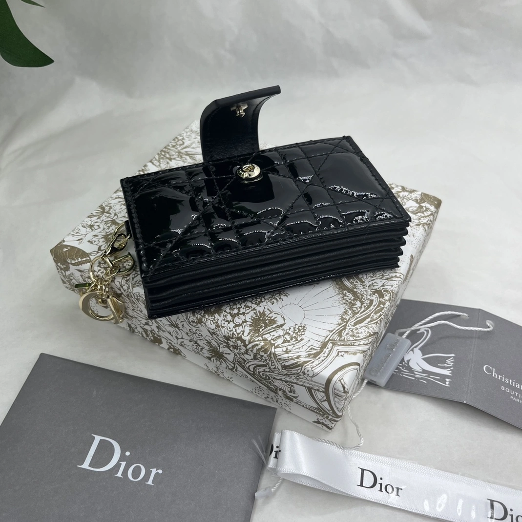 Christian Dior AAA Quality Card Case For Women Popular 8460