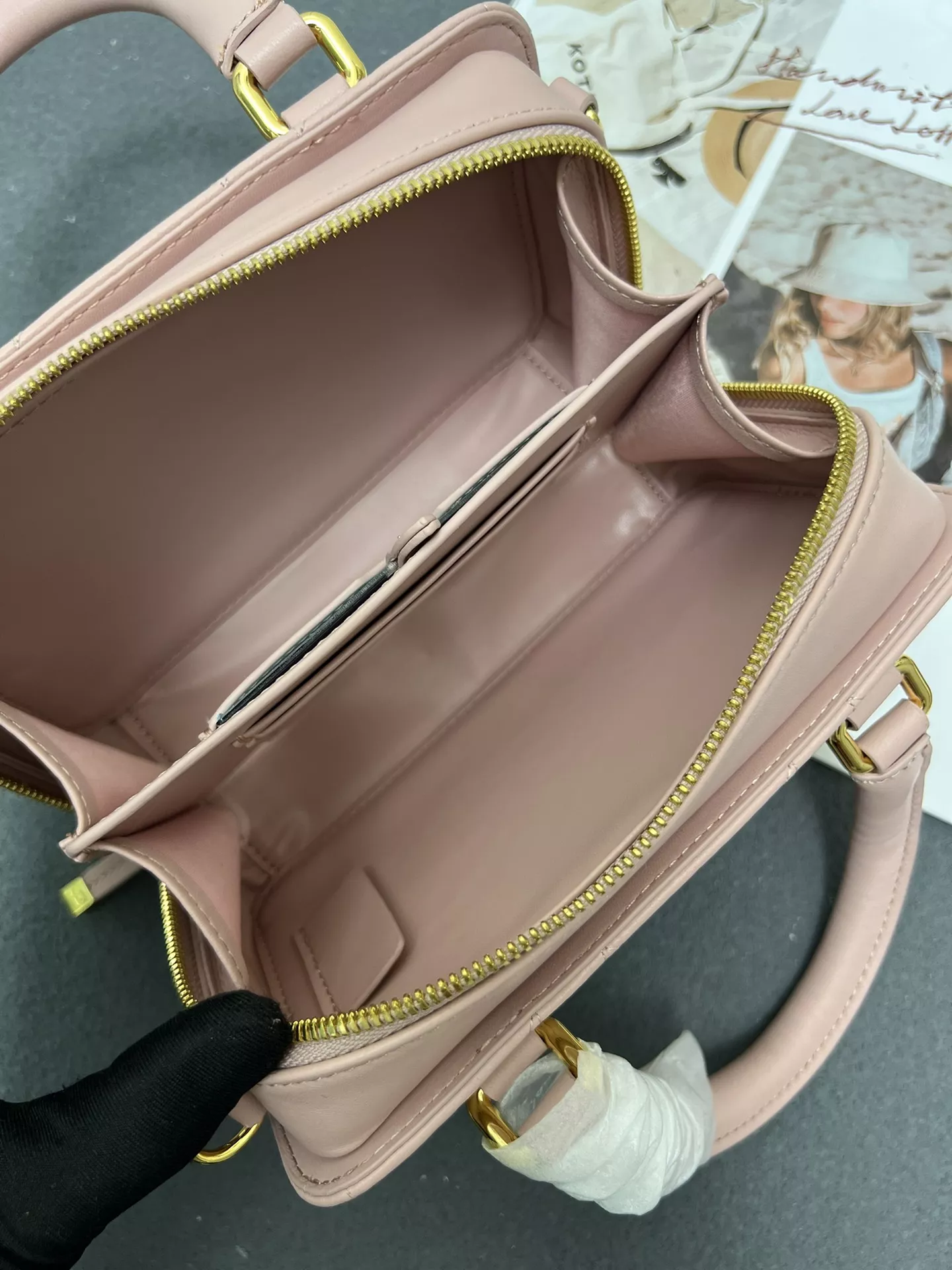 Christian Dior AAA Quality Handbags For Women AllSeason 2310