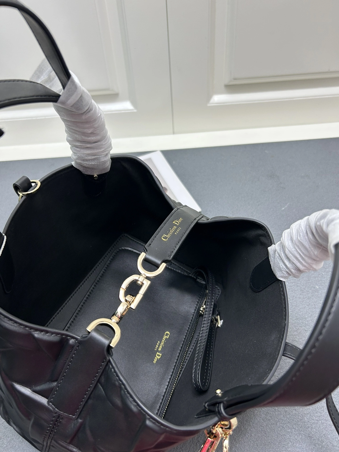 Christian Dior AAA Quality Handbags For Women AllSeason 4625