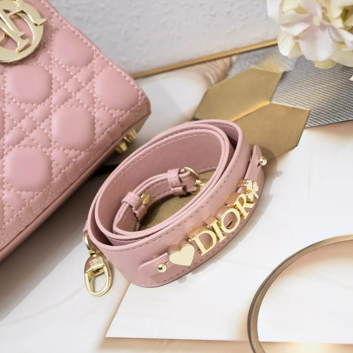 Christian Dior AAA Quality Handbags For Women Bold 1875