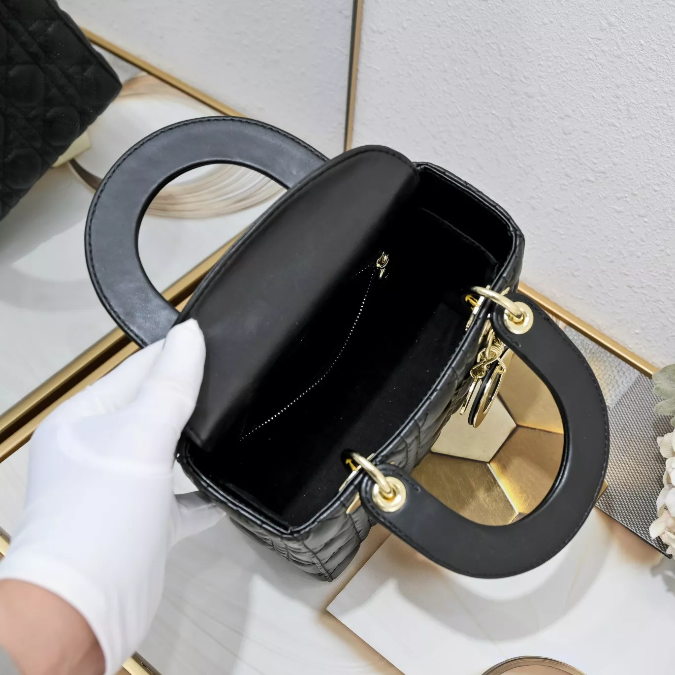 Christian Dior AAA Quality Handbags For Women Classic 2322