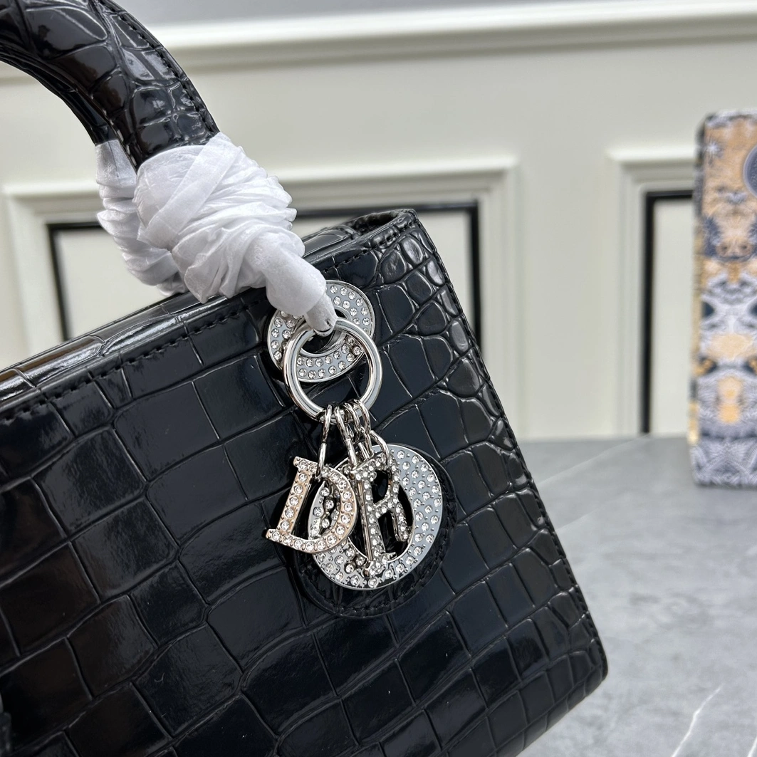 Christian Dior AAA Quality Handbags For Women Classic 2715