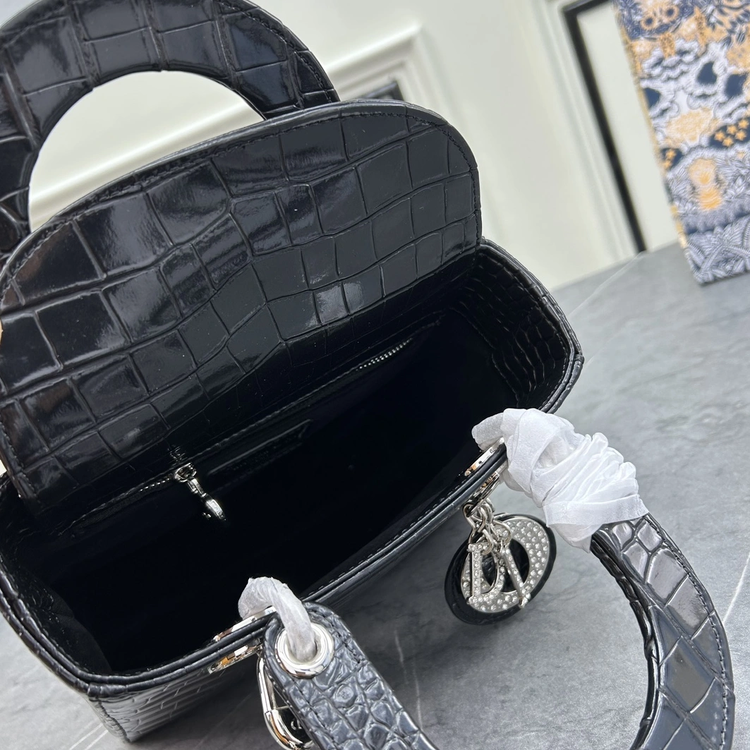 Christian Dior AAA Quality Handbags For Women Classic 2715