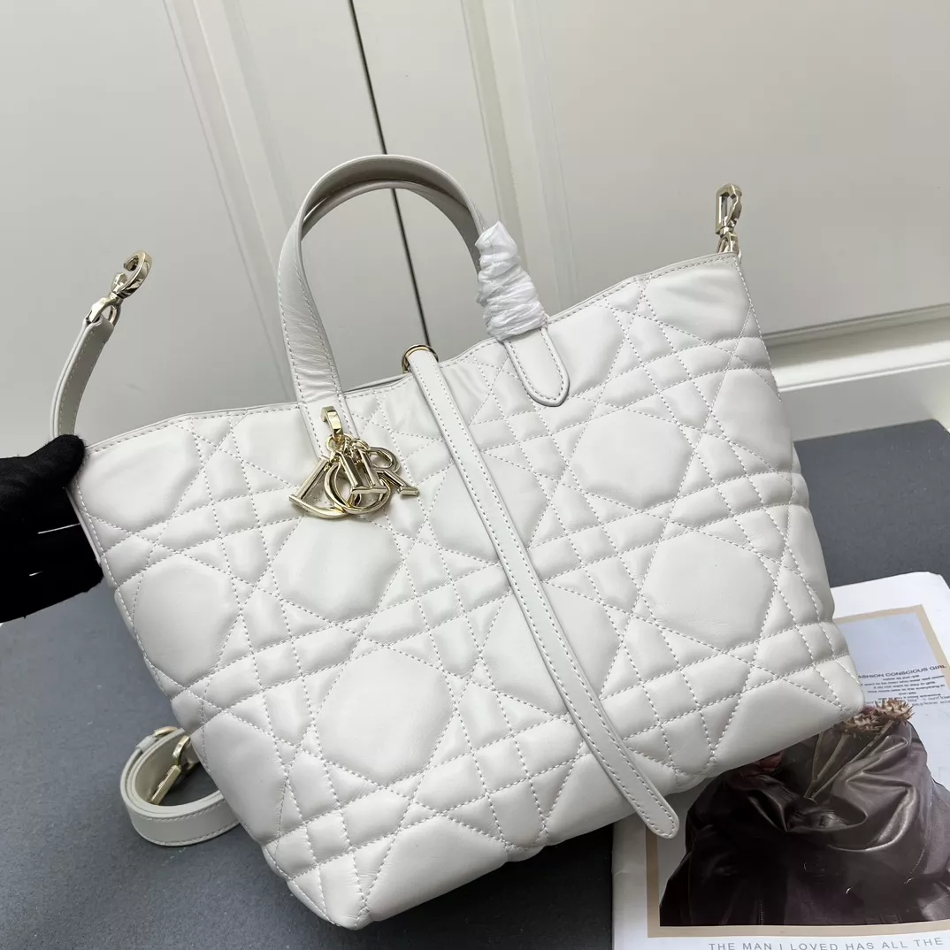 Christian Dior AAA Quality Handbags For Women Compact 2004