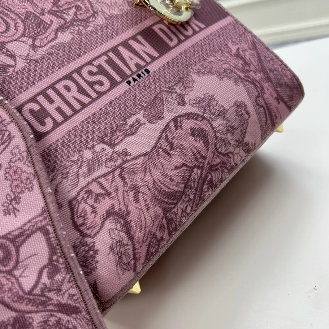 Christian Dior AAA Quality Handbags For Women Efficient 1973