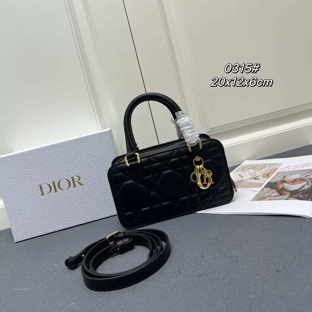 Christian Dior AAA Quality Handbags For Women Elegant 6072