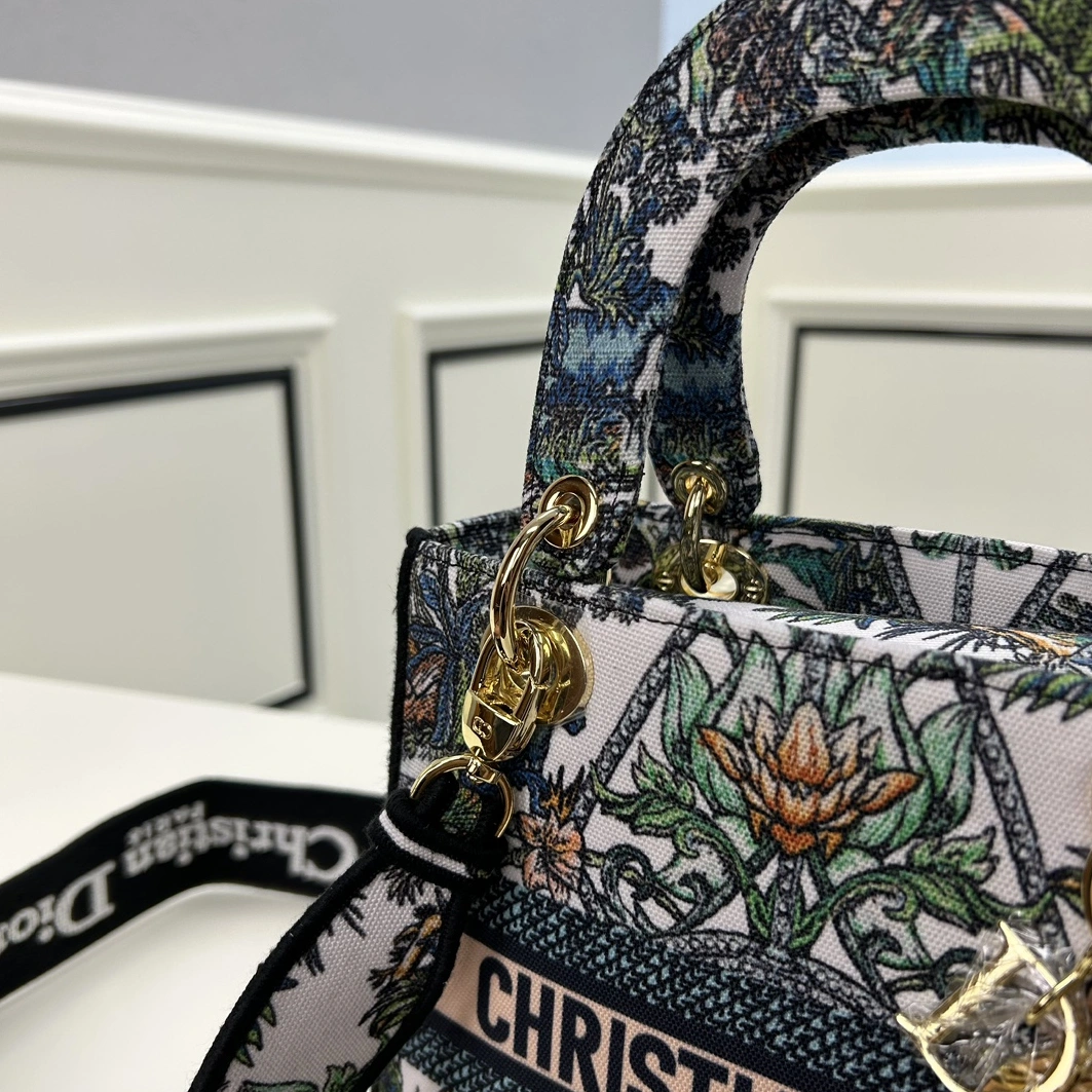 Christian Dior AAA Quality Handbags For Women ModernLook 2931