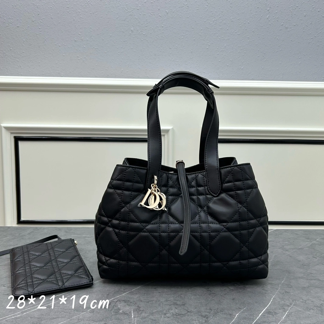 Christian Dior AAA Quality Handbags For Women Soft 3597
