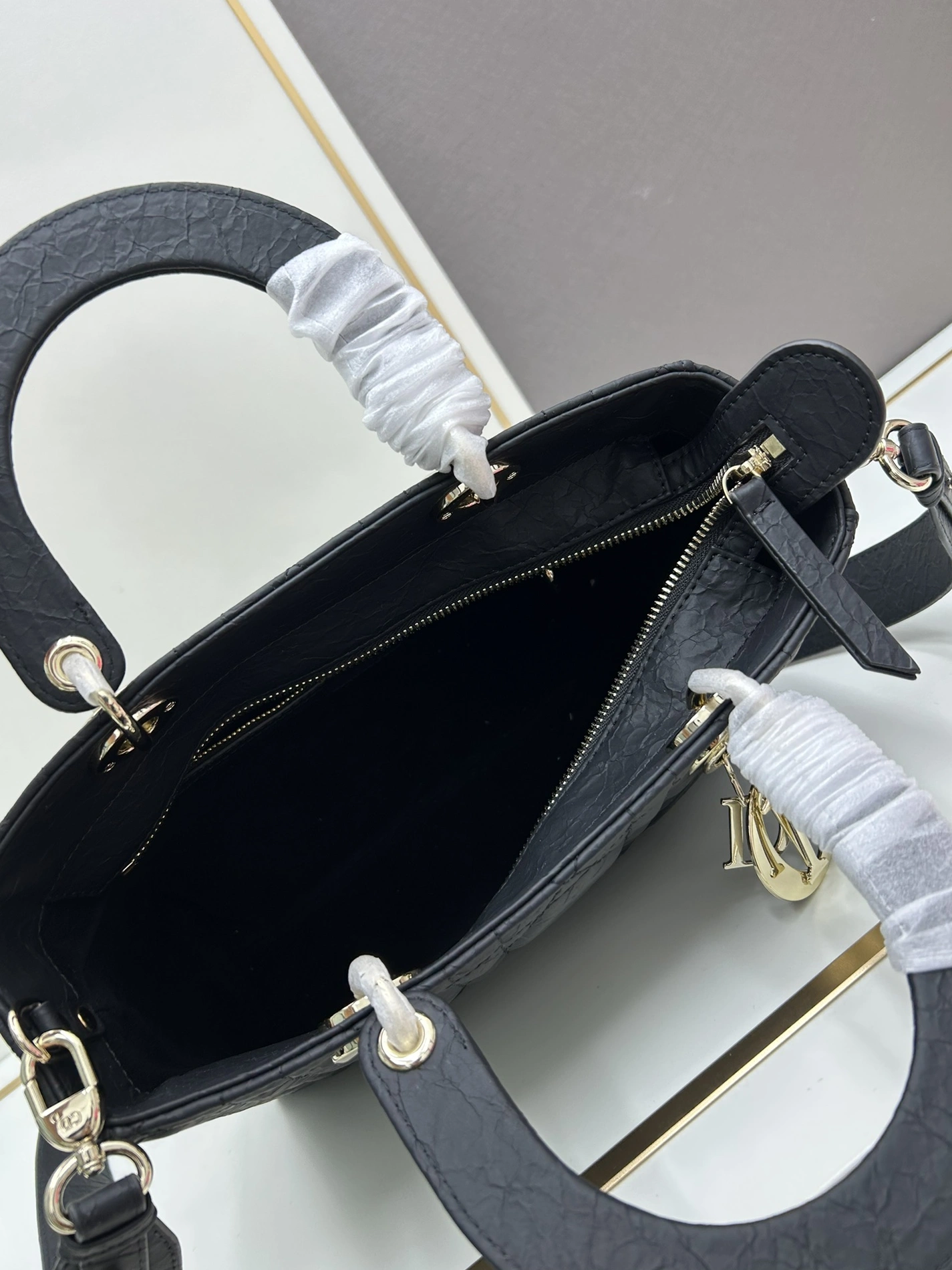 Christian Dior AAA Quality Handbags For Women Unique 9830
