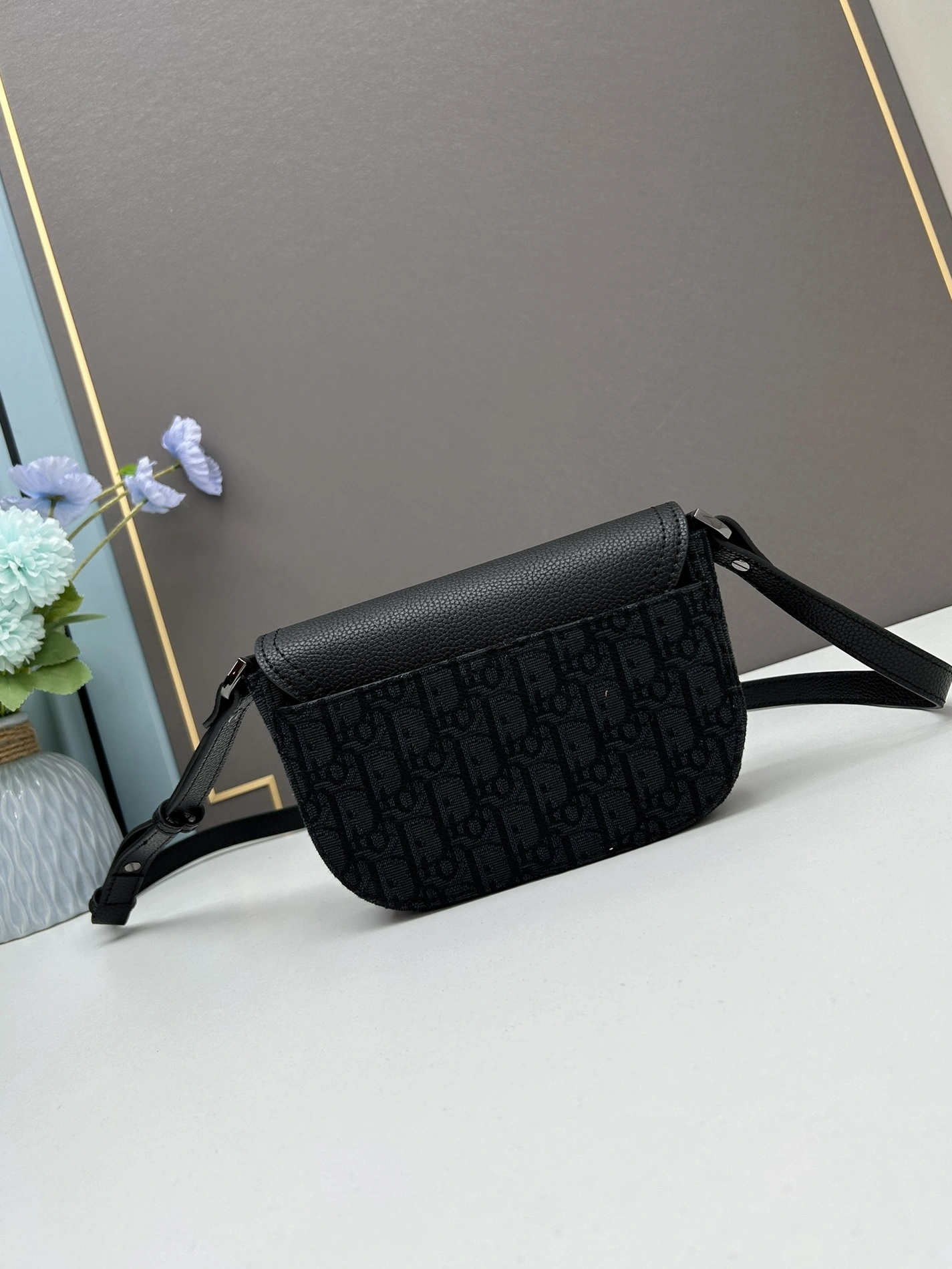 Christian Dior AAA Quality Messenger Bags For Unisex Elegant 2625