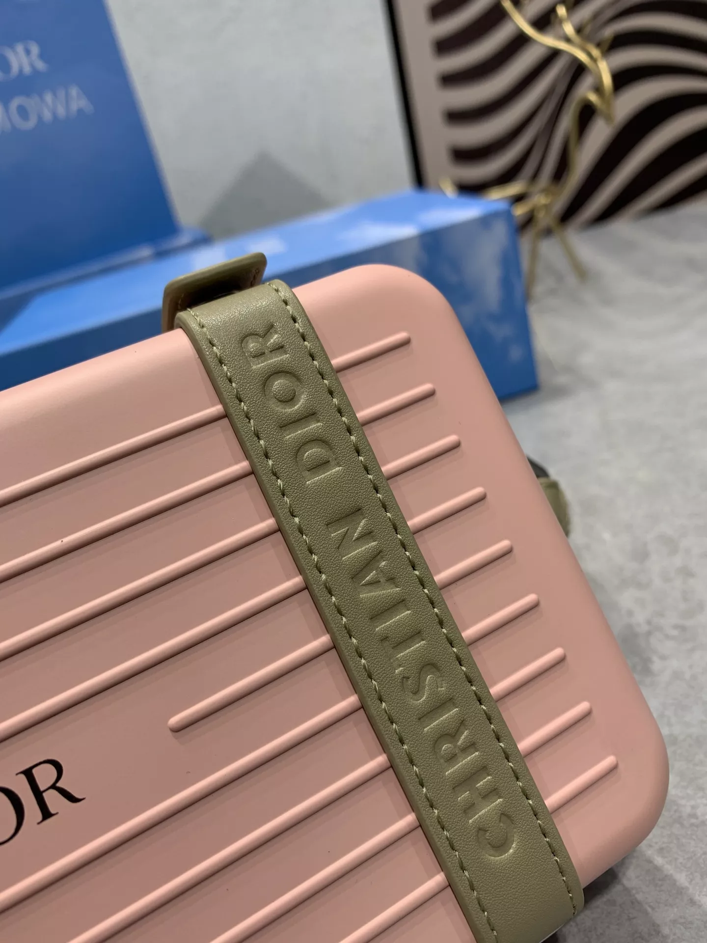 Christian Dior AAA Quality Messenger Bags For Unisex SportInspired 9442