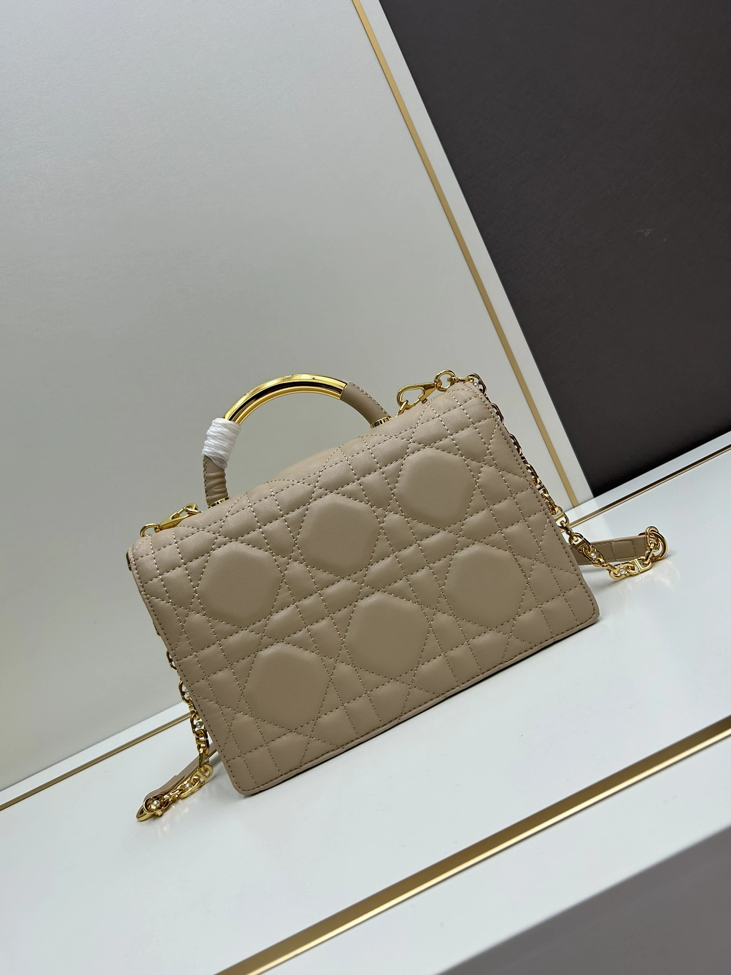Christian Dior AAA Quality Messenger Bags For Women Affordable 4809