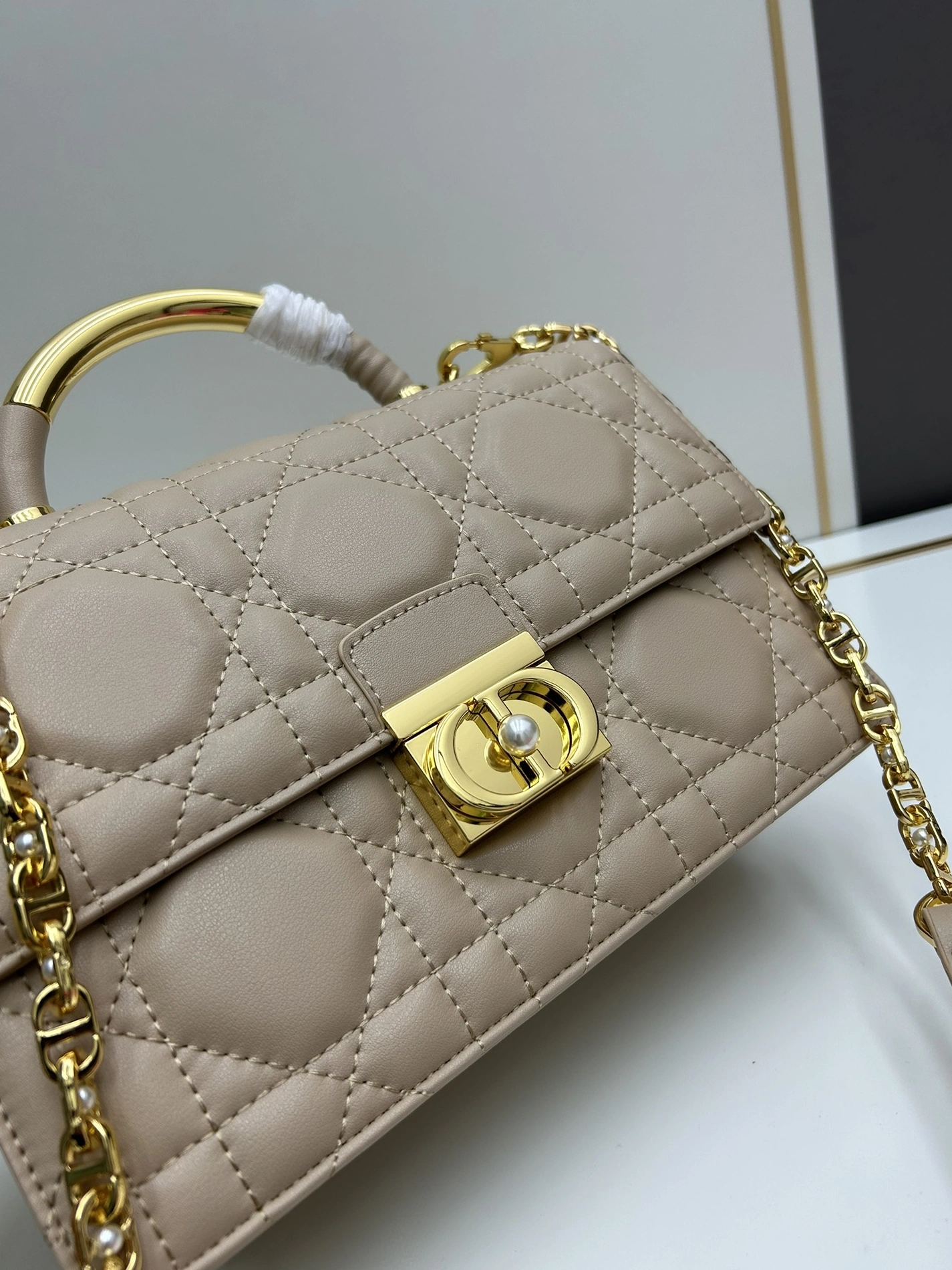 Christian Dior AAA Quality Messenger Bags For Women Affordable 4809