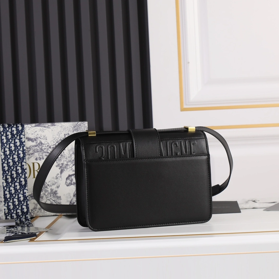 Christian Dior AAA Quality Messenger Bags For Women AllSeason 7760