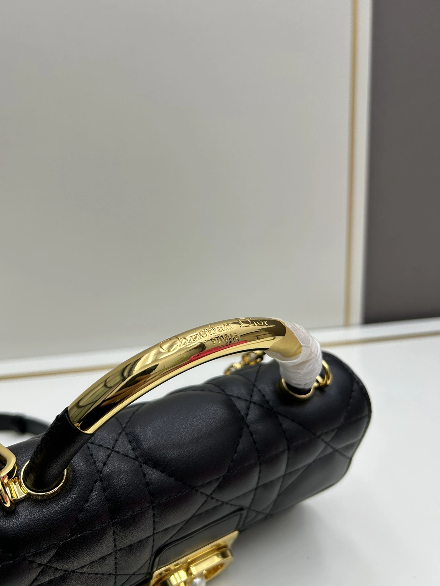 Christian Dior AAA Quality Messenger Bags For Women Bold 9850