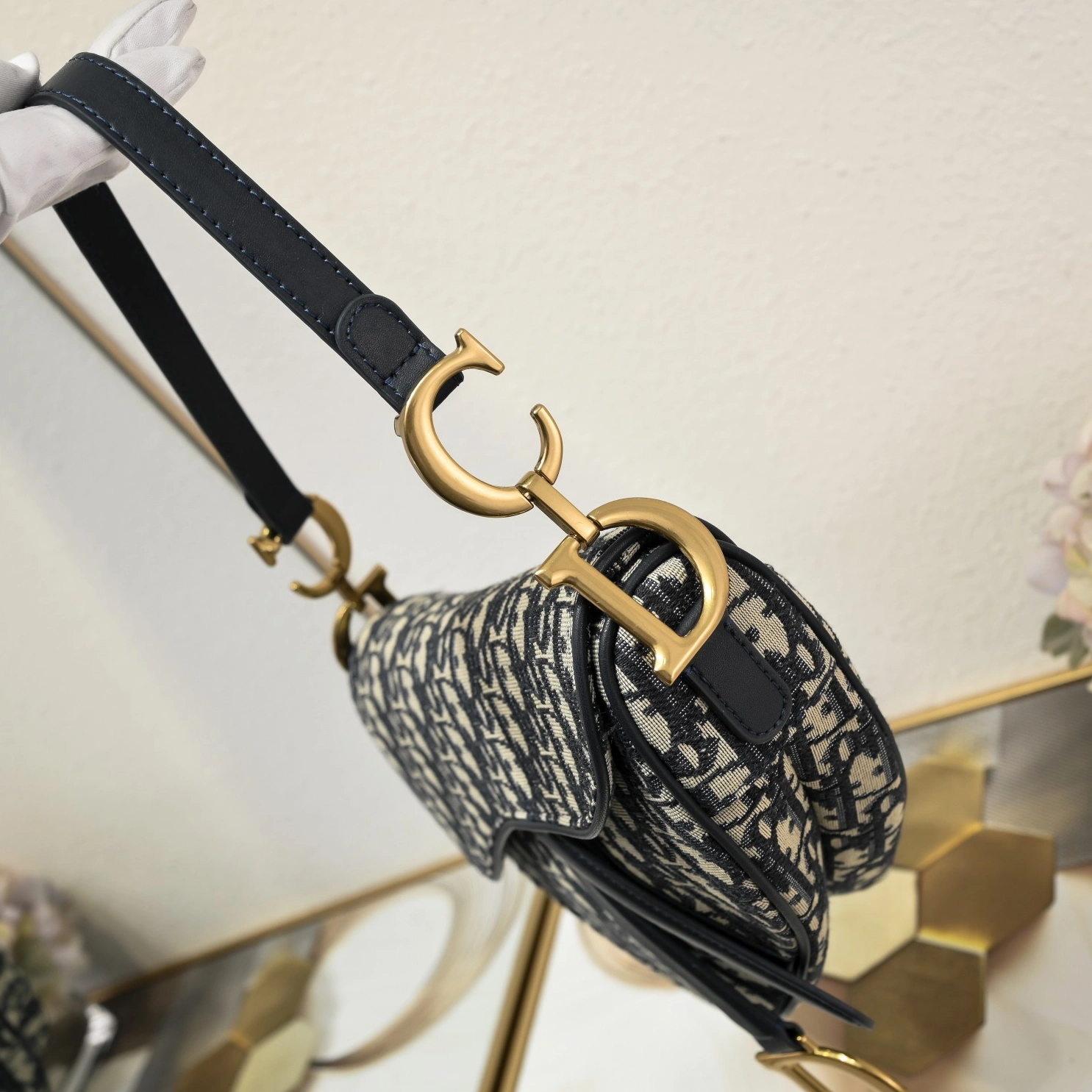Christian Dior AAA Quality Messenger Bags For Women Breathable 3636