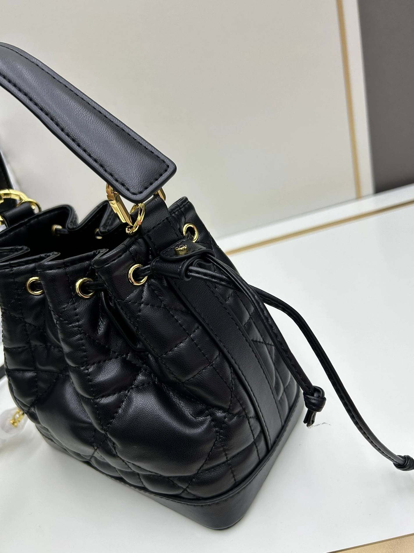 Christian Dior AAA Quality Messenger Bags For Women Bright 5383