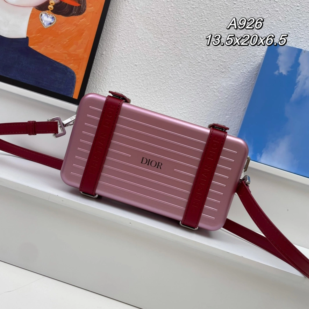 Christian Dior AAA Quality Messenger Bags For Women Cozy 2433