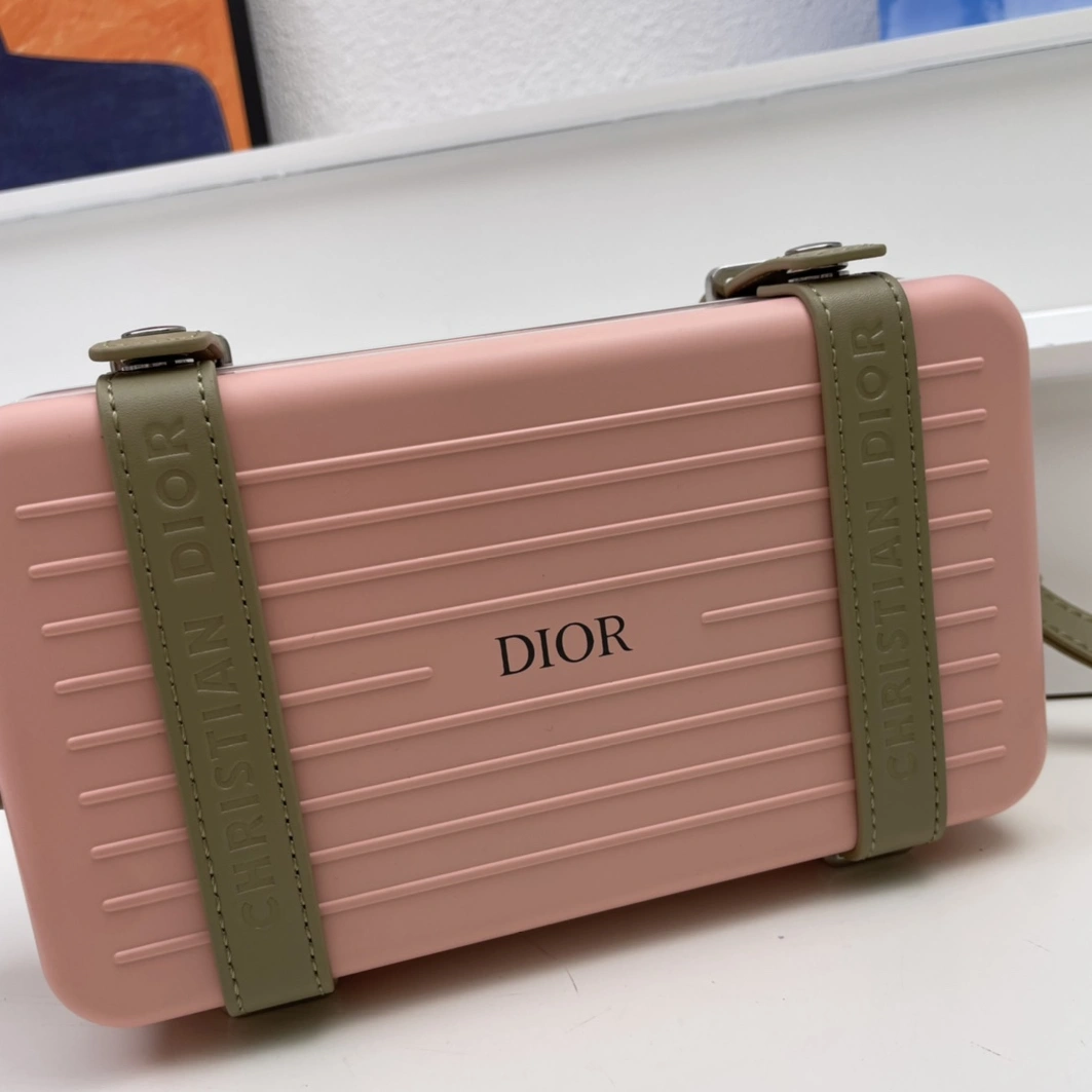 Christian Dior AAA Quality Messenger Bags For Women DailyWear 7895