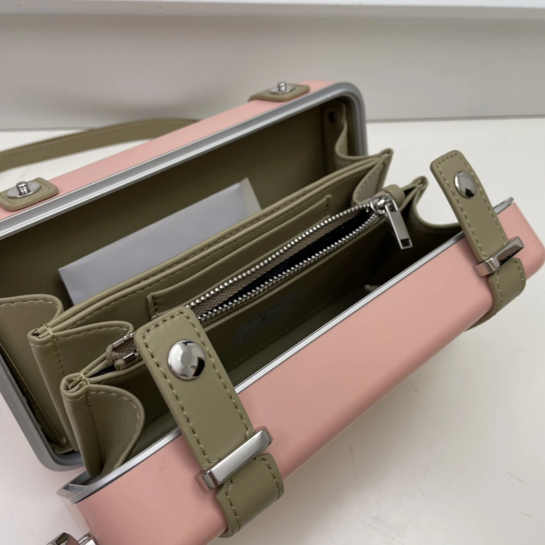 Christian Dior AAA Quality Messenger Bags For Women DailyWear 7895