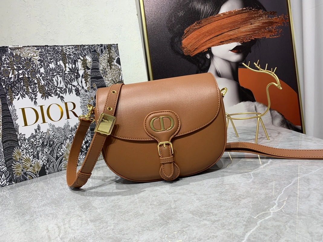 Christian Dior AAA Quality Messenger Bags For Women Durable 2249