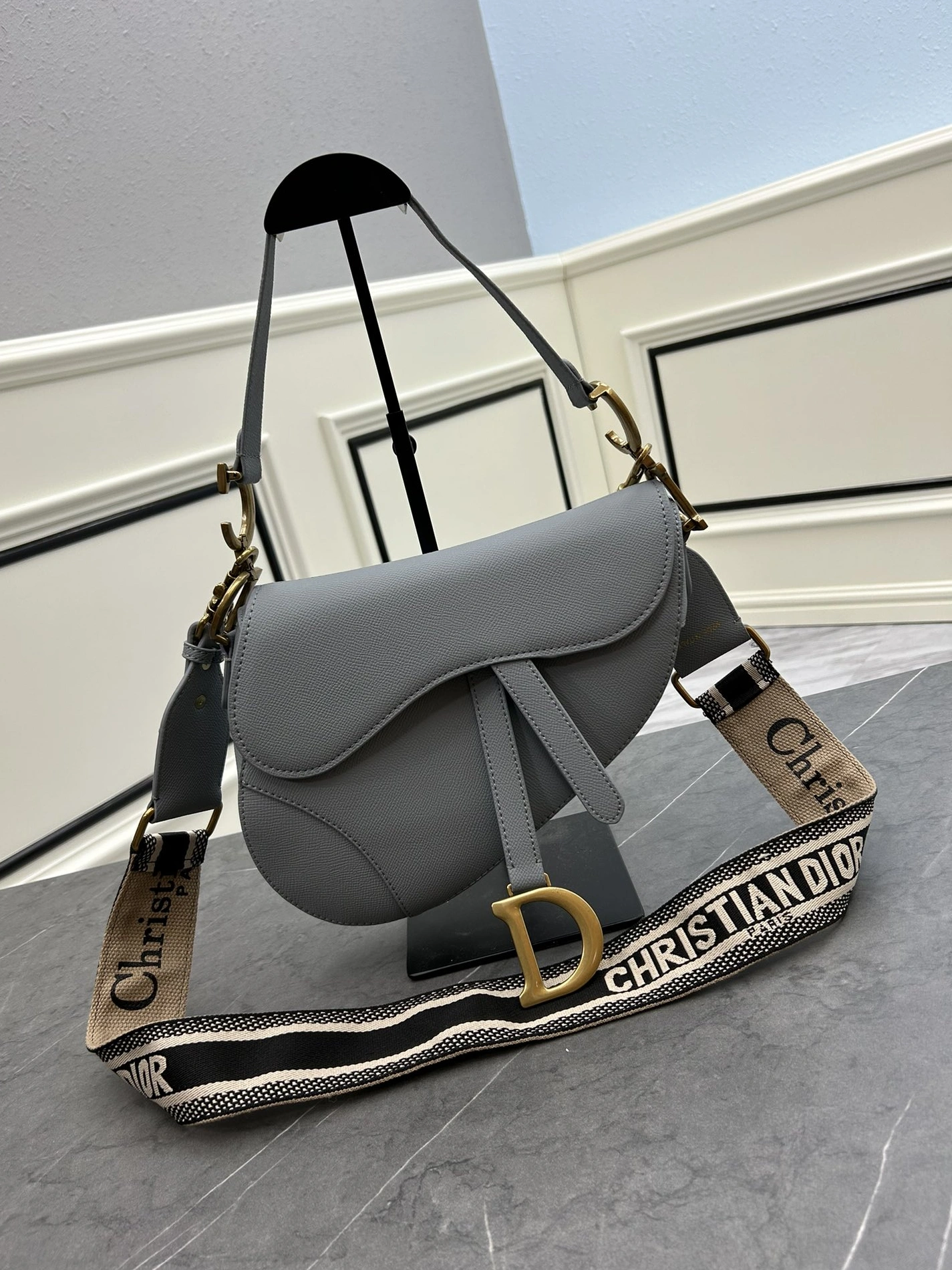 Christian Dior AAA Quality Messenger Bags For Women Durable 7675