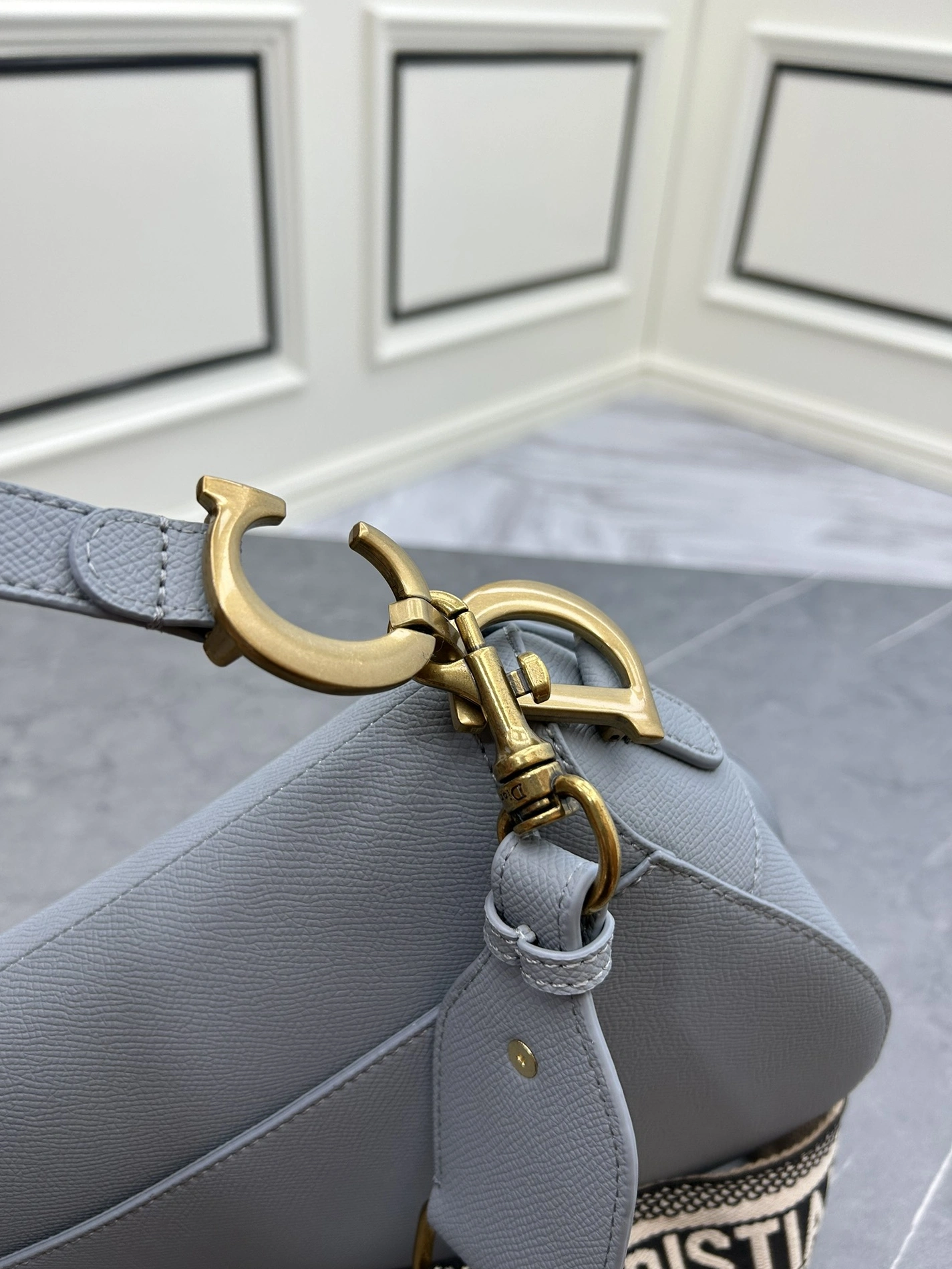 Christian Dior AAA Quality Messenger Bags For Women Durable 7675