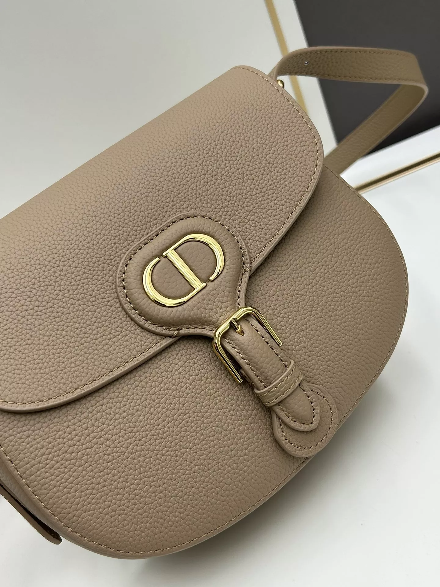 Christian Dior AAA Quality Messenger Bags For Women EasyMatch 2124
