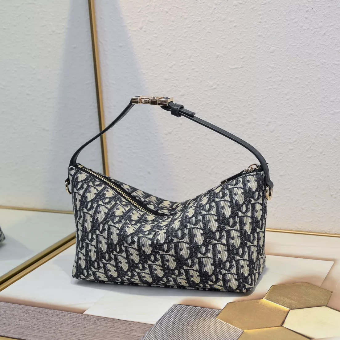 Christian Dior AAA Quality Messenger Bags For Women EyeCatching 5114