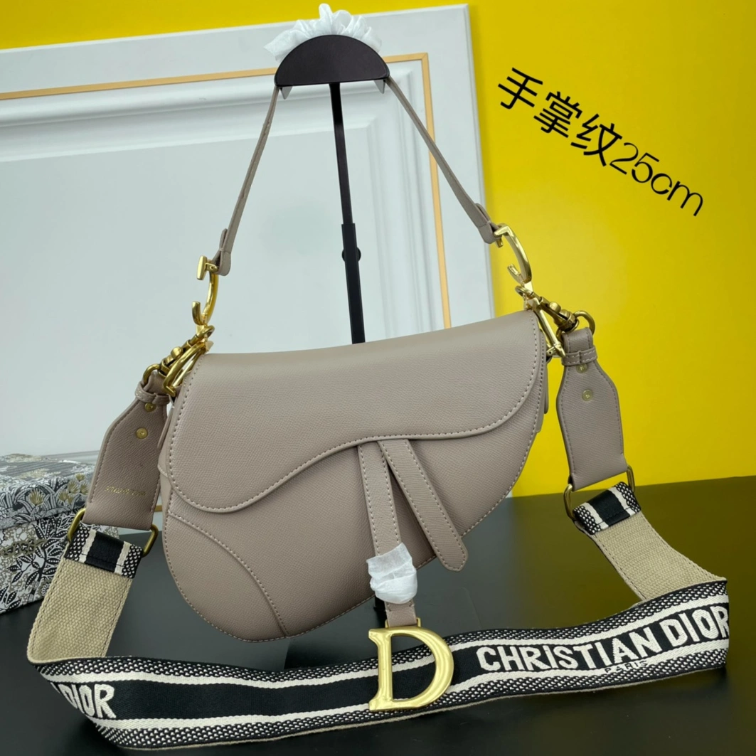 Christian Dior AAA Quality Messenger Bags For Women Functional 4947