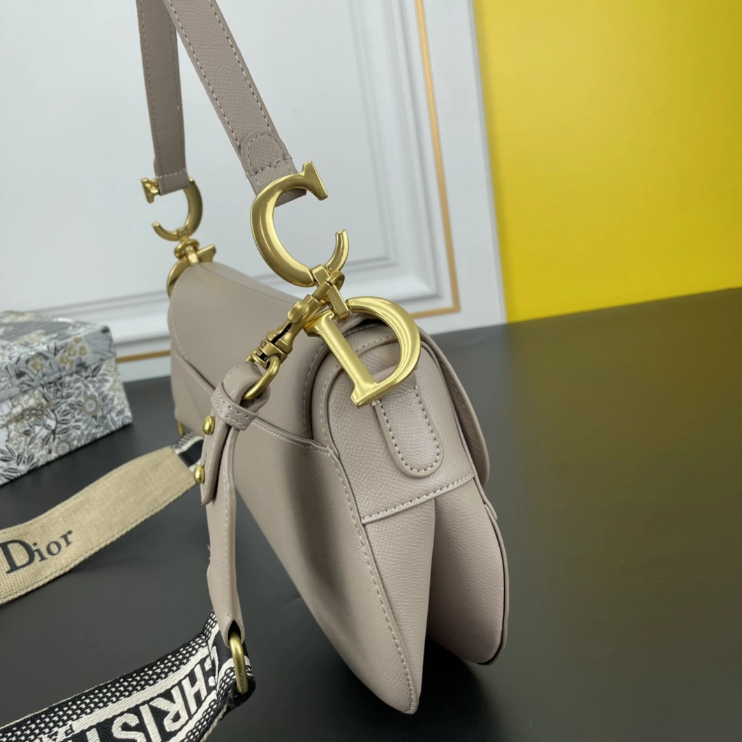 Christian Dior AAA Quality Messenger Bags For Women Functional 4947