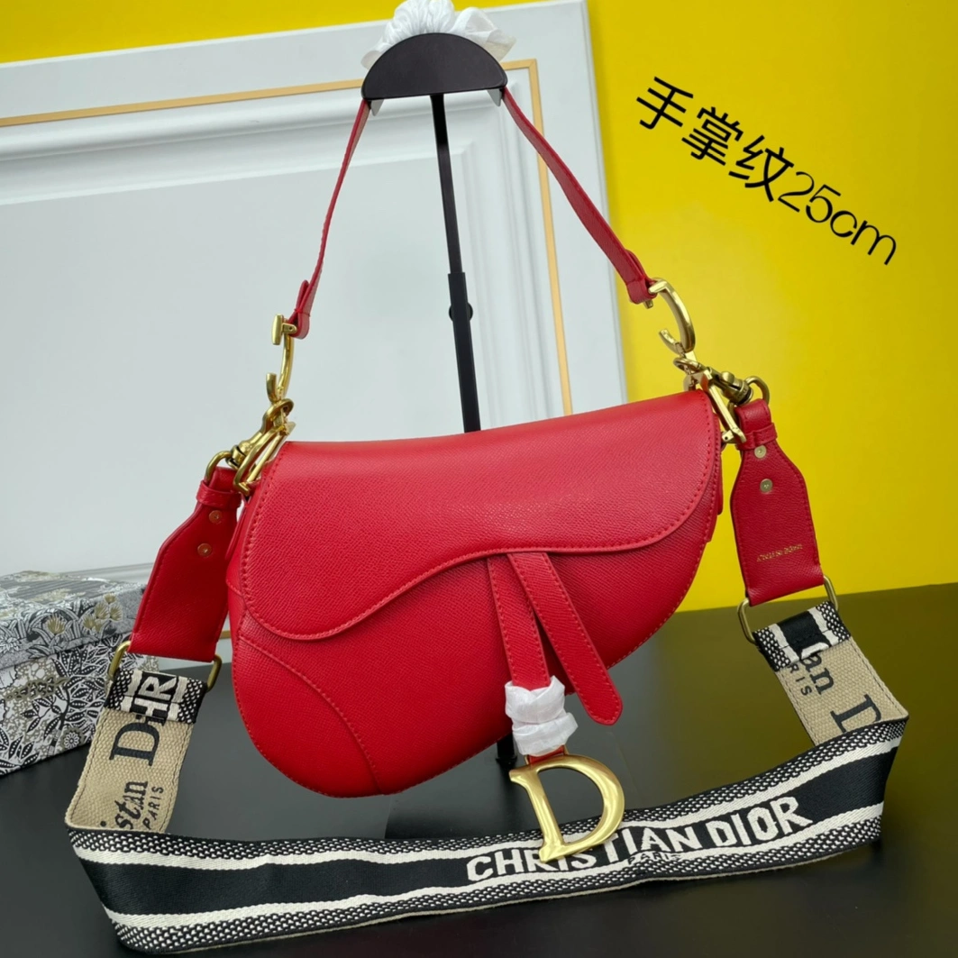 Christian Dior AAA Quality Messenger Bags For Women Functional 7280