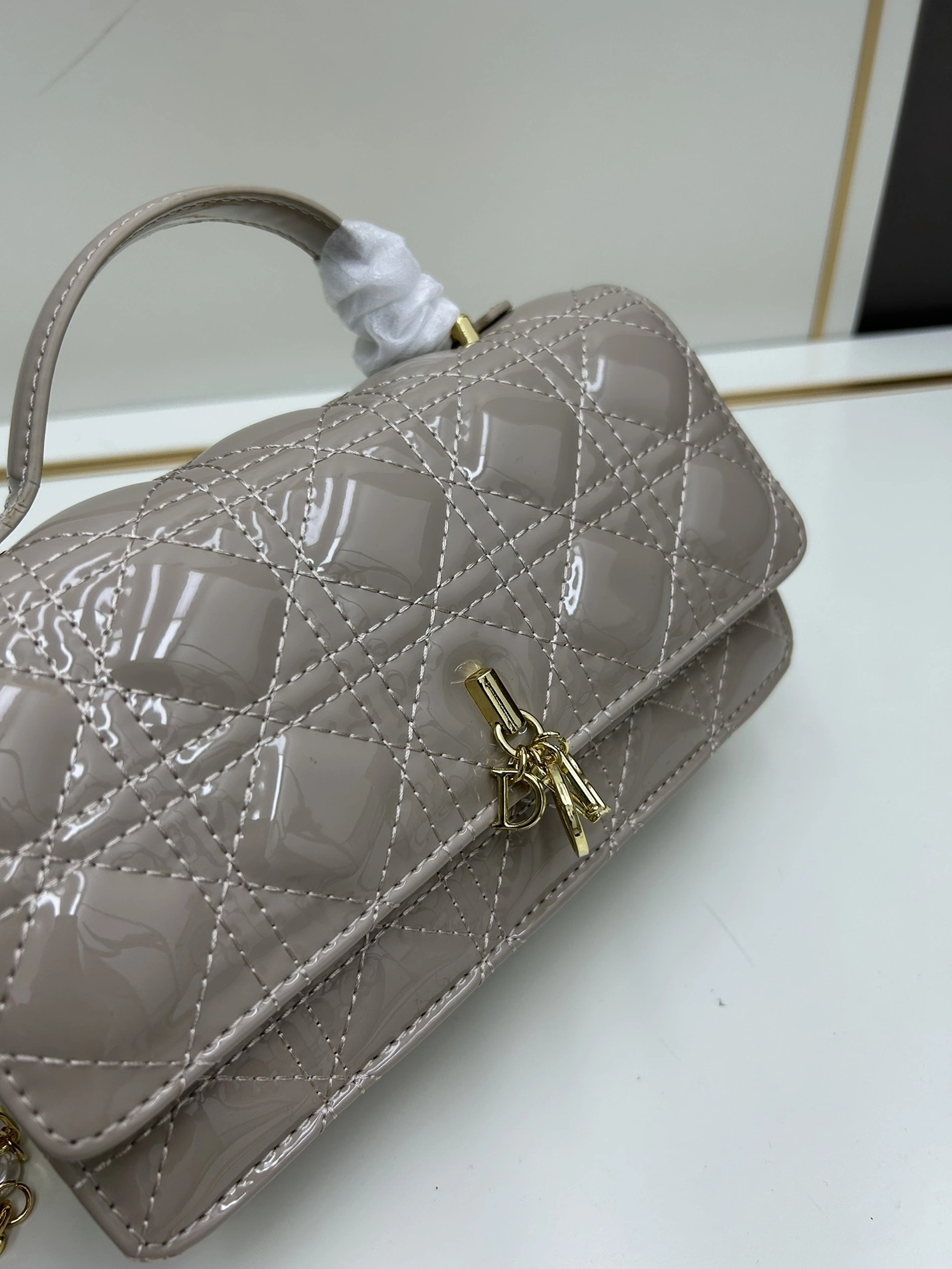 Christian Dior AAA Quality Messenger Bags For Women Functional 8325
