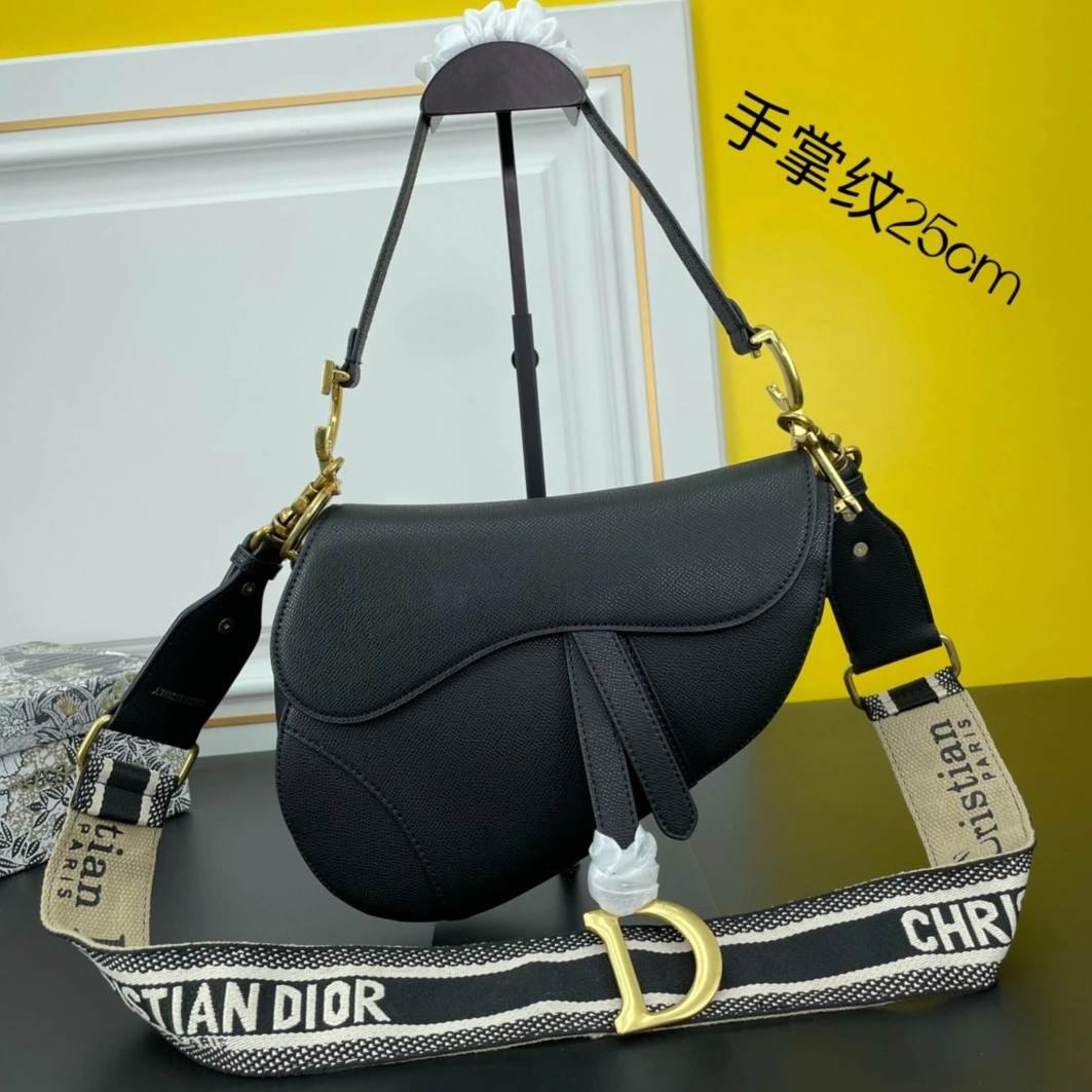 Christian Dior AAA Quality Messenger Bags For Women HighQuality 6711
