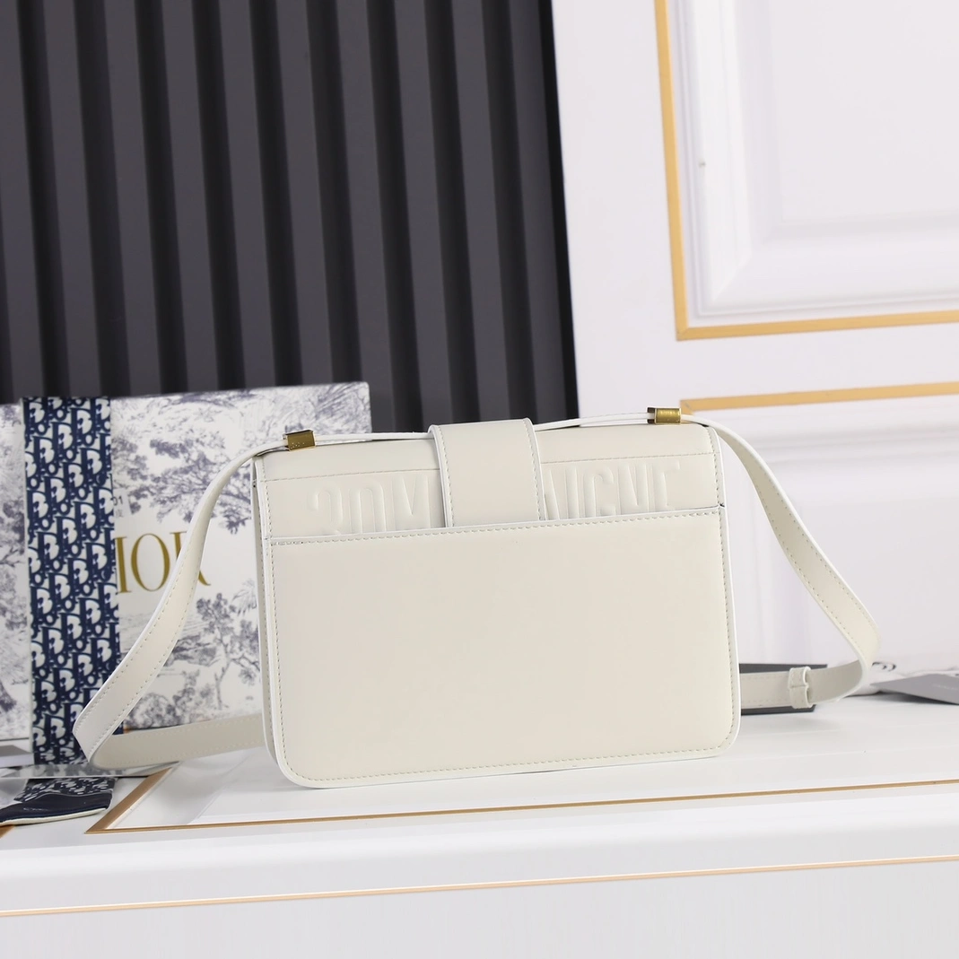 Christian Dior AAA Quality Messenger Bags For Women Practical 1870