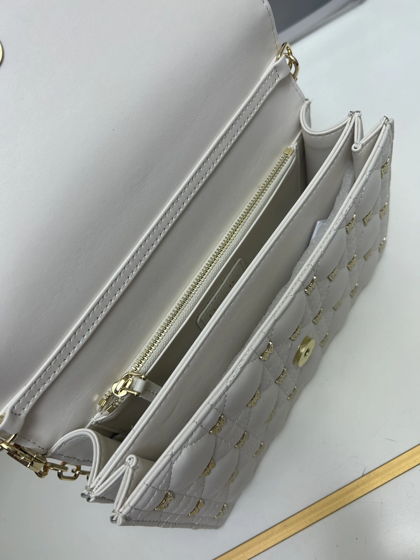 Christian Dior AAA Quality Messenger Bags For Women Practical 3966