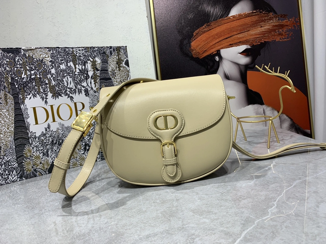 Christian Dior AAA Quality Messenger Bags For Women Refined 8527