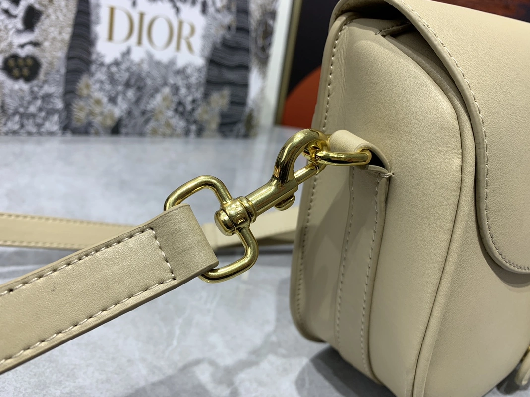 Christian Dior AAA Quality Messenger Bags For Women Refined 8527