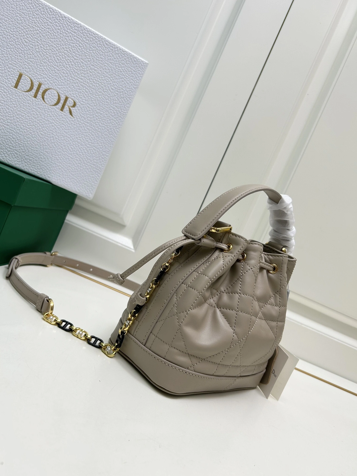 Christian Dior AAA Quality Messenger Bags For Women Reliable 8198