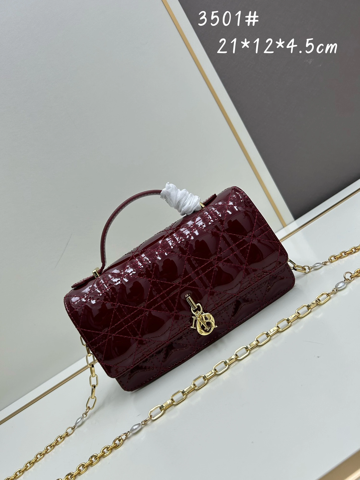 Christian Dior AAA Quality Messenger Bags For Women Sophisticated 2204